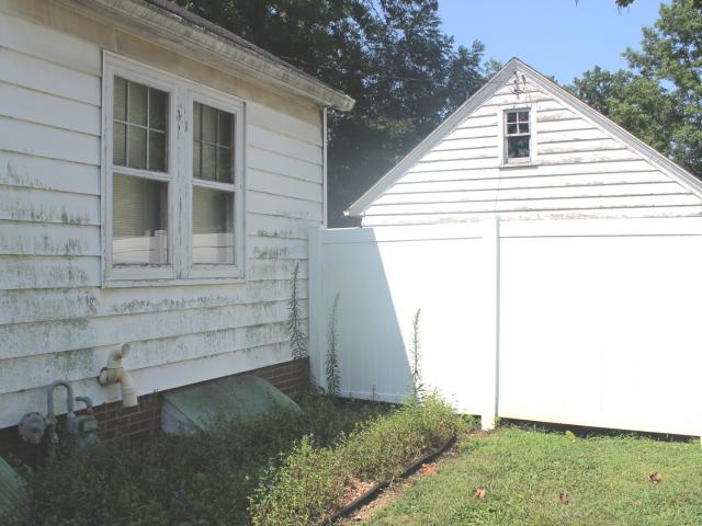 House for sale in Kell, Illinois