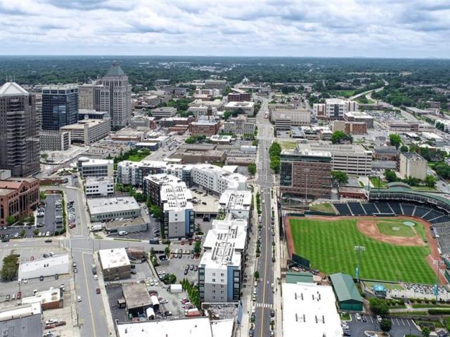 Condo for sale in Guilford, North Carolina
