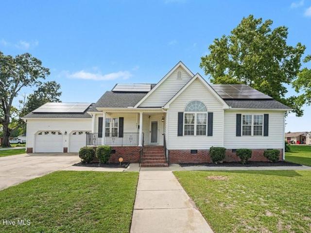 House for sale in Pine Level, North Carolina