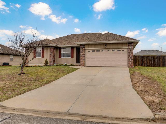 House for sale in Clever, Missouri