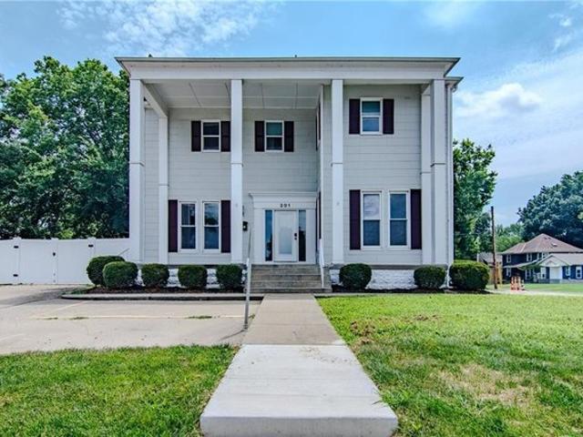 House for sale in Warrensburg, Missouri