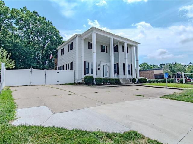 House for sale in Warrensburg, Missouri