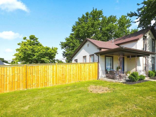 House for sale in Laotto, Indiana