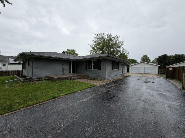 House for sale in Alpha, Illinois