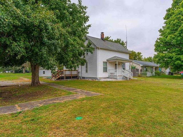 House for sale in Armington, Tazewell County