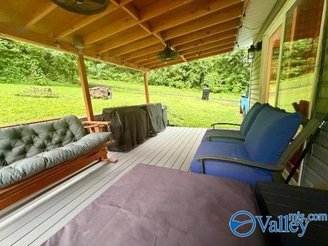 House for sale in Flat Rock, Alabama