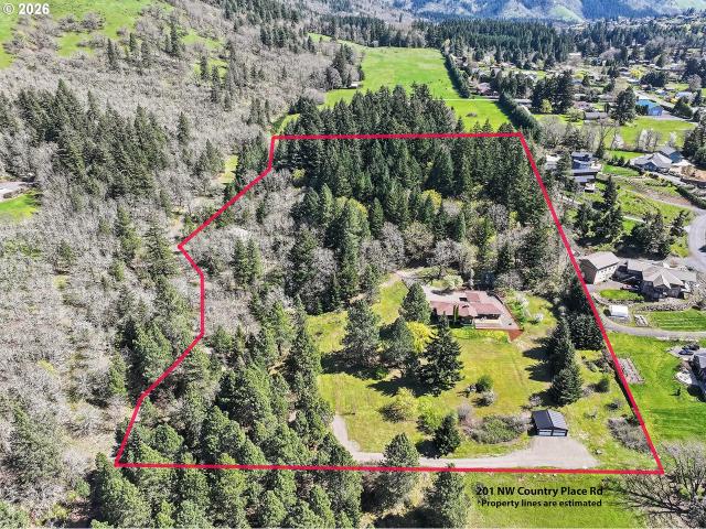 House for sale in White Salmon, Washington