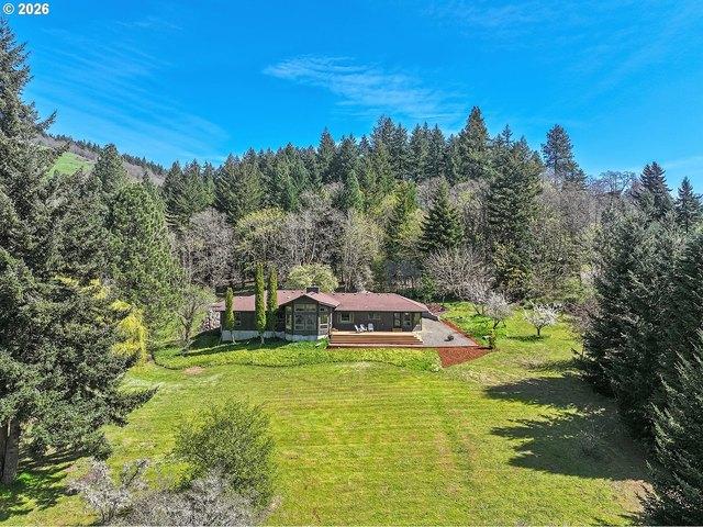 House for sale in White Salmon, Washington