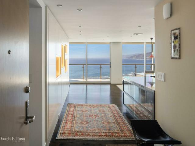 Condo for sale in Santa Monica