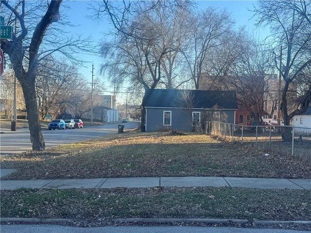Land for sale in Fort Leavenworth, Leavenworth