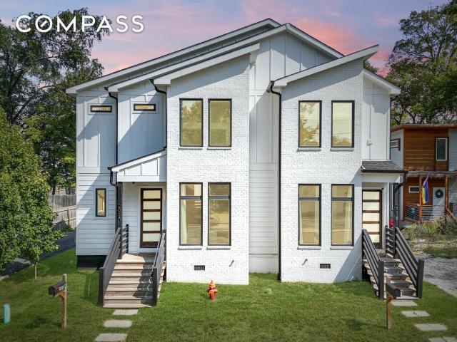 Townhouse for sale in Nashville