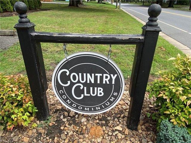 Condo for sale in Mount Airy, North Carolina