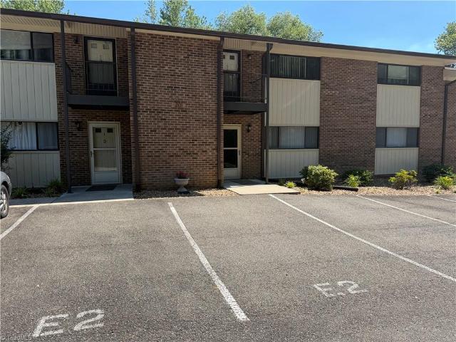 Condo for sale in Mount Airy, North Carolina