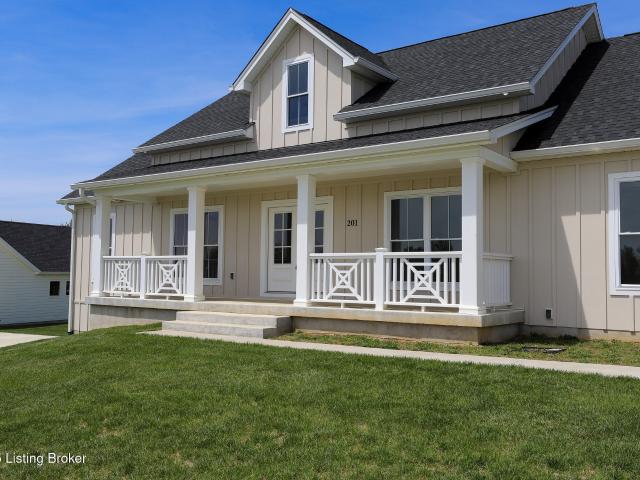 House for sale in Cecilia, Kentucky