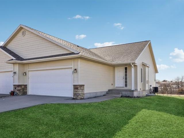 Townhouse for sale in Indianola, Iowa