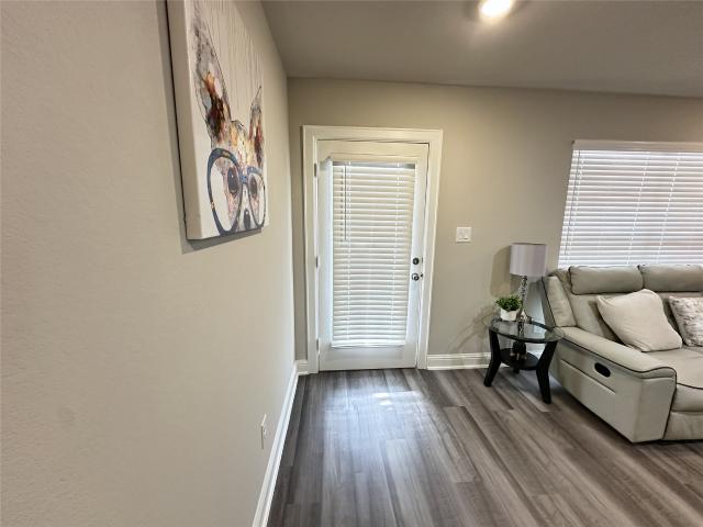 House for sale in Highlands, Harris County