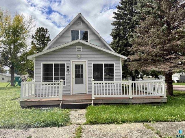 House for sale in Ellsworth, Nobles County