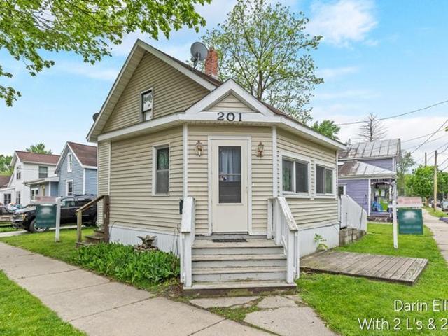 House for sale in Ionia, Michigan