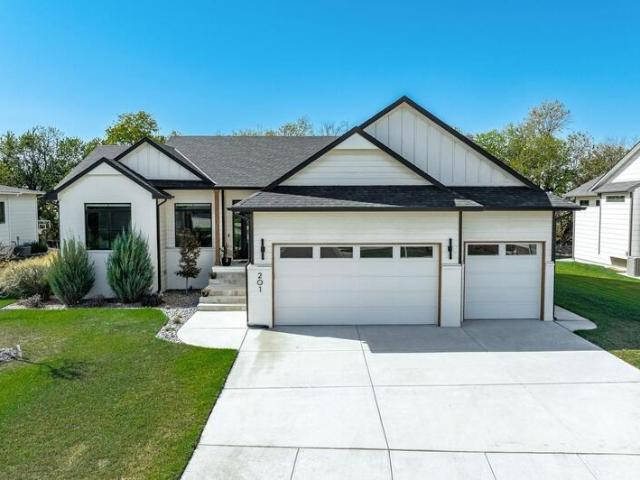 House for sale in Goddard