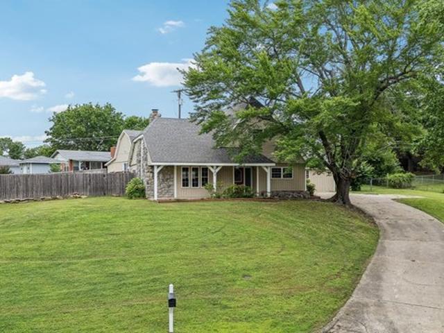 House for sale in Tahlequah, Oklahoma