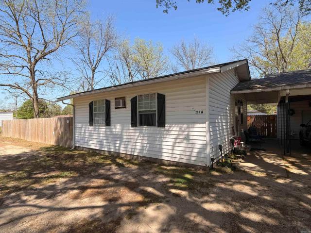 House for sale in Ark