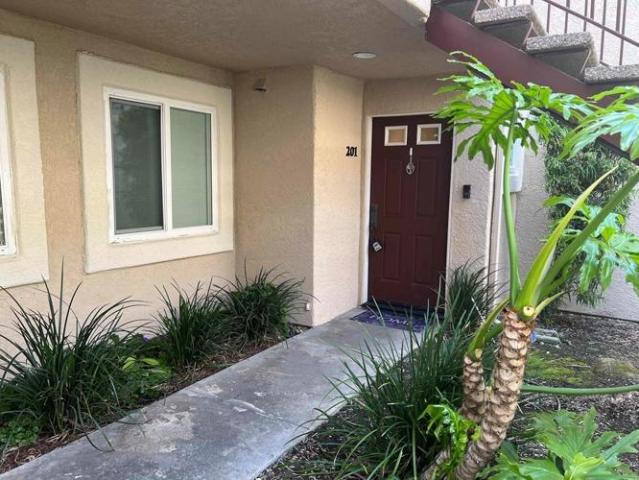 Apartment for rent in Oceanside, California