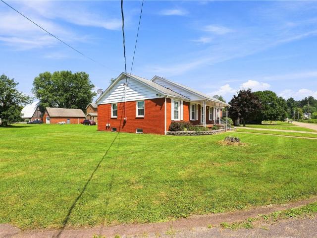 House for sale in Somerset, Pennsylvania