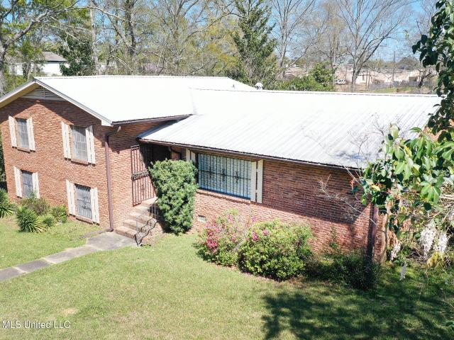 House for sale in Mccomb, Mississippi