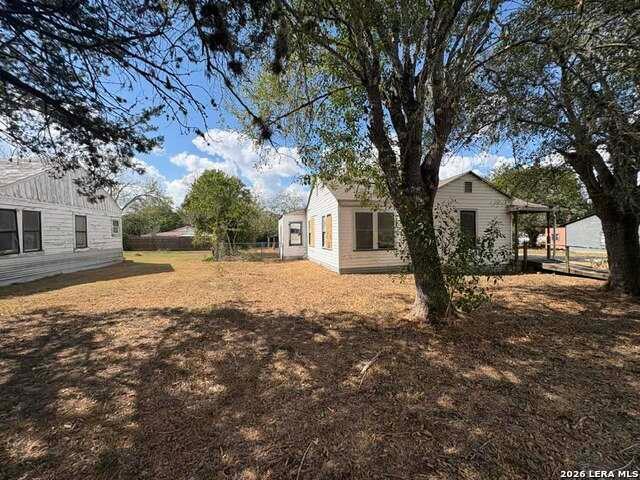 House for sale in Yoakum, DeWitt County