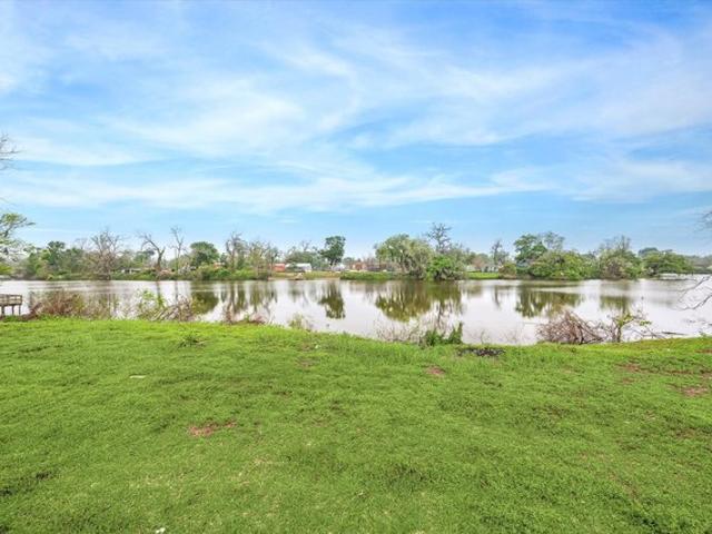 House for sale in Angleton, Texas