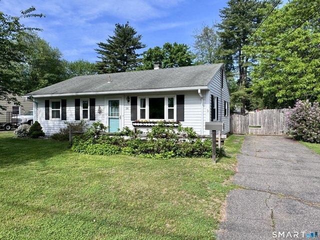 House for sale in Windsor Locks, Connecticut