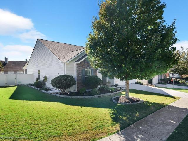 House for sale in Savannah Cove, Simpsonville