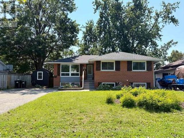House for sale in Barrie, Ontario