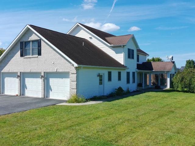 House for sale in Chambersburg, Franklin County
