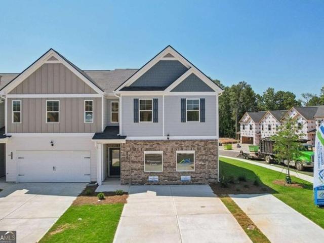 Townhouse for sale in Union City, Georgia