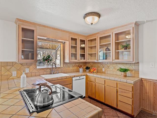 House for sale in Cloverdale, California