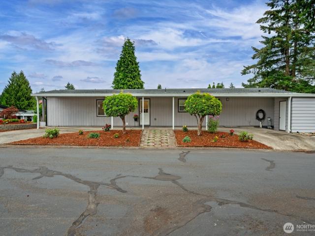 House for sale in Leisure Estates, Renton