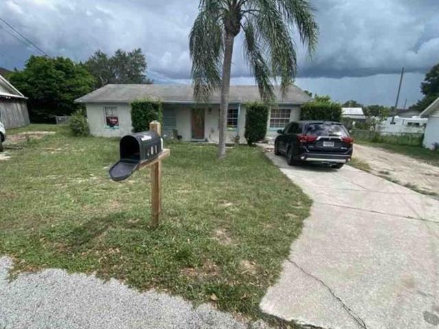 House for sale in Auburndale, Florida