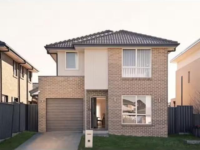 House for rent in Gregory Hills, Sydney