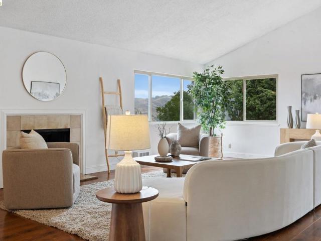 Townhouse for sale in Richmond, California