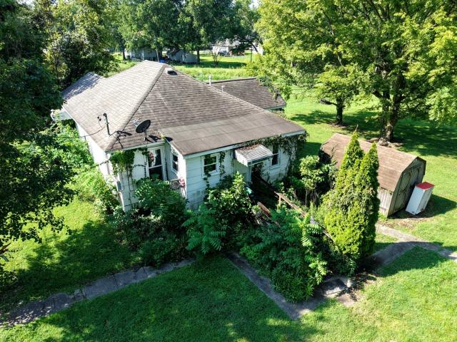 House for sale in West Frankfort, Illinois