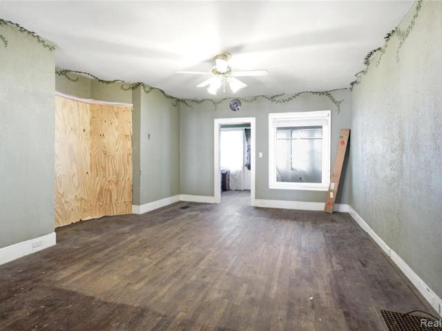 House for sale in South Lyon, Michigan