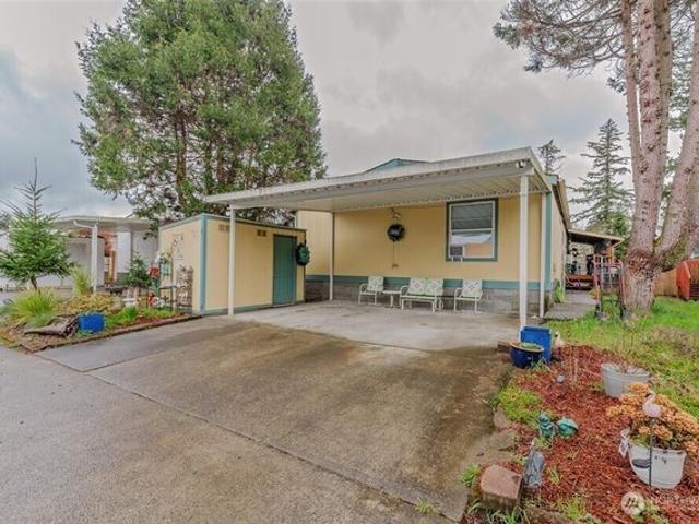 House for sale in Centralia, Washington