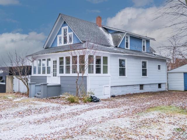 Commercial for sale in Royal Oak, Oakland County