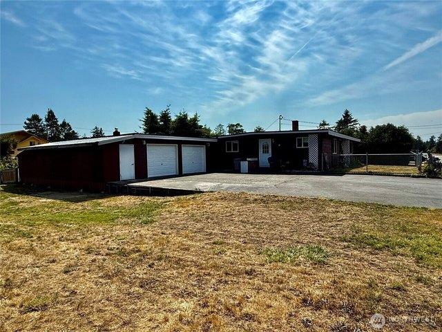 House for sale in Westport, Grays Harbor County