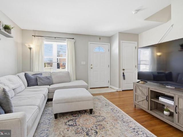 Townhouse for sale in Delco, Pennsylvania