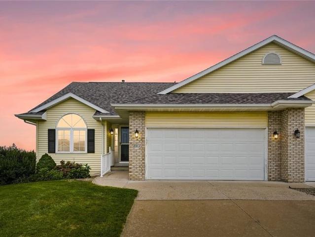 Condo for sale in Shellsburg, Iowa