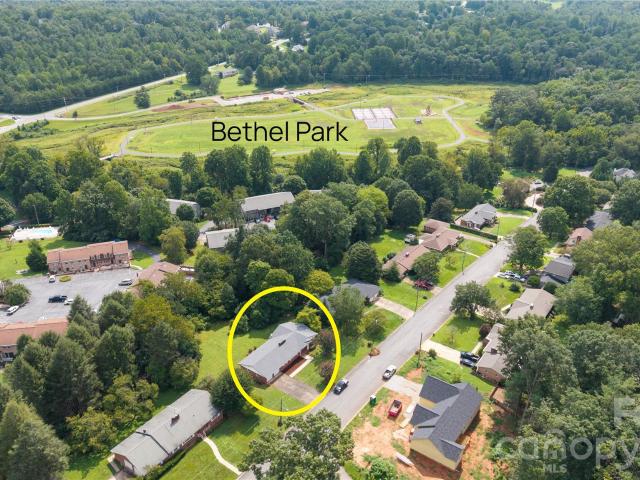 House for sale in Woodland Acres, Morganton
