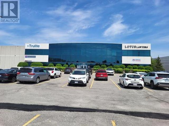 Commercial for rent in York, Ontario