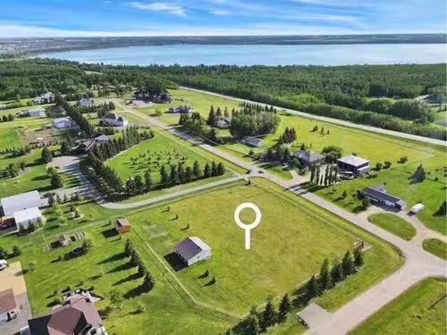House for sale in Alberta
